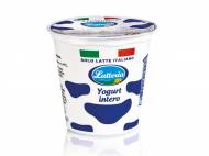 Yogurt bianco intero o magro , prezzo 0,15 &#8364; per 150 ...
