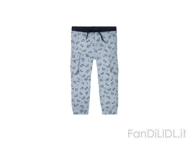 Pantaloni cargo da bambino , prezzo 8.99 EUR 
Pantaloni cargo da bambino Misure: ...