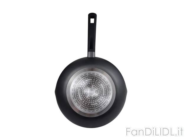 Wok in alluminio forgiato , prezzo 19.99 EUR 
Wok in alluminio forgiato Ø 28 cm ...