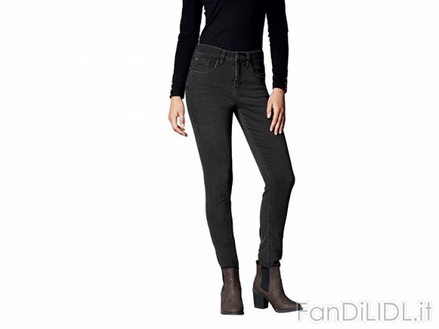 Pantaloni da donna Esmara, prezzo 9,99 &#8364; per Alla confezione 
- Moderno ...