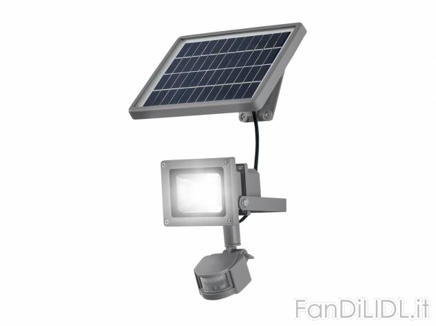 Faro LED ad energia solare con sensore di movimento , prezzo 29.99 &#8364; per ...