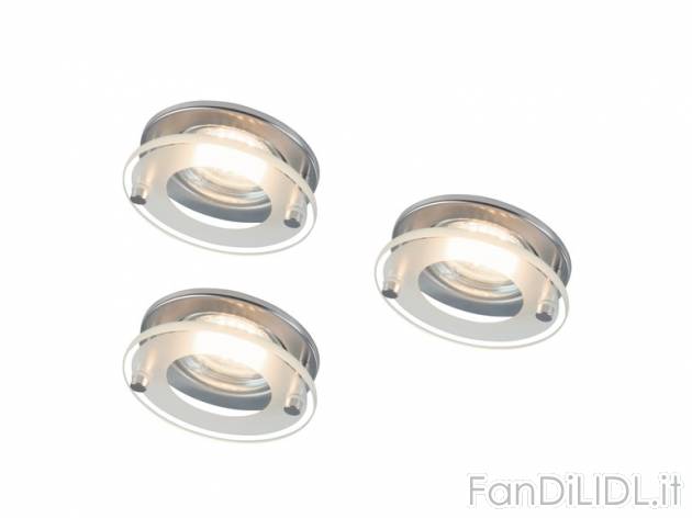 Set faretti LED da incasso , prezzo 17,99 &#8364; per Al set 
- Faretti orientabili ...