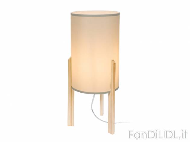 Lampada LED da tavolo Livarno Lux, prezzo 9.99 € 
- Lampadina LED a risparmio ...