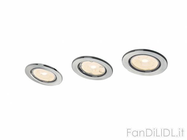 Set faretti LED da incasso , prezzo 14.99 &#8364; per Al set 
- Faretti orientabili ...