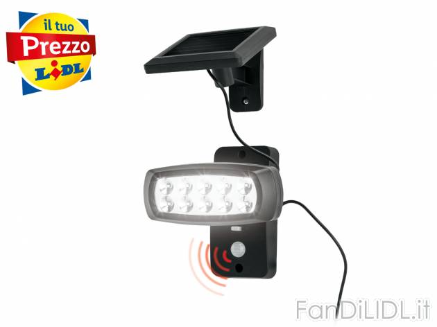 Faretto LED ad energia solare con sensore di movimento Livarno Lux, prezzo 7.99 ...
