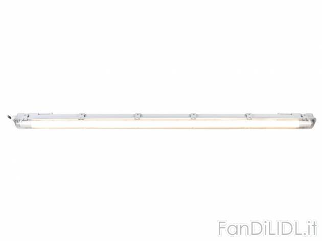 Lampada LED per ambienti umidi Livarno Lux, prezzo 11.99 € 
- Materiale di montaggio ...