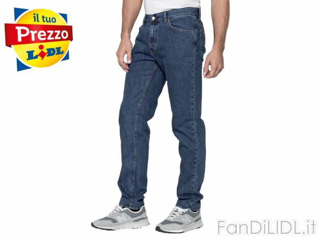 Jeans da uomo Carrera, prezzo 24.99 &#8364; 
Misure: 46-58 
- Puro cotone
Taglie ...