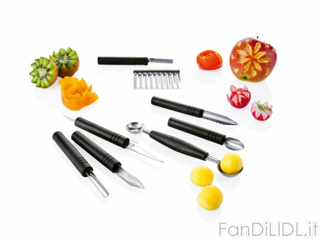 Set utensili da cucina per intaglio Ernesto, prezzo 12.99 &#8364; 
11 pezzi ...