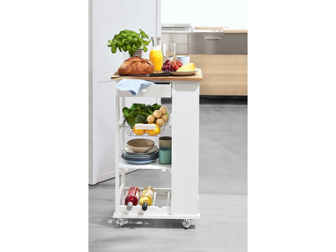 Carrello da cucina , prezzo 49 EUR 
Carrello da cucina 
- Dimensioni: 50 x 86,5 ...