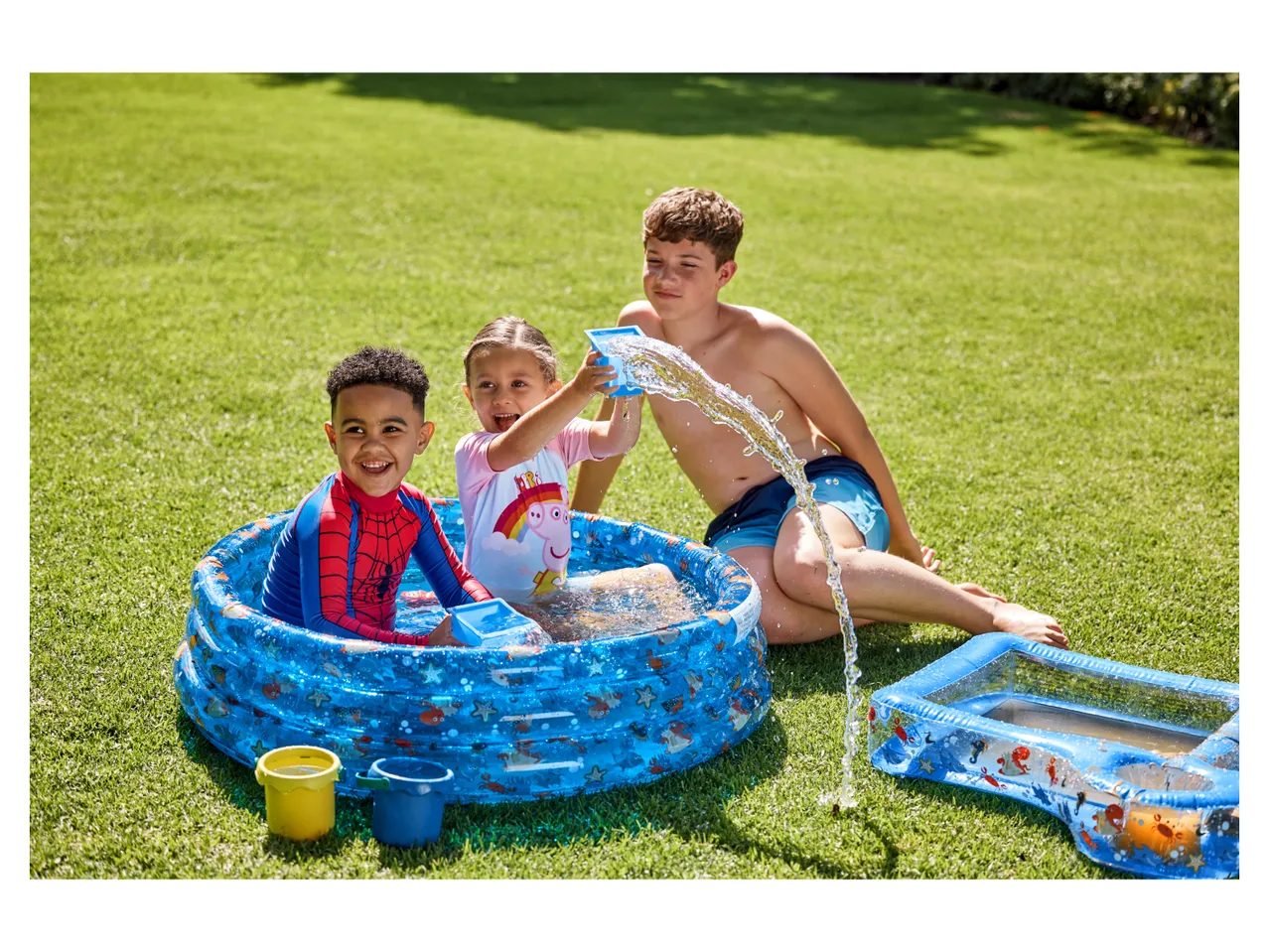 Piscina gonfiabile o vasca per sabbia , prezzo 4.99 EUR