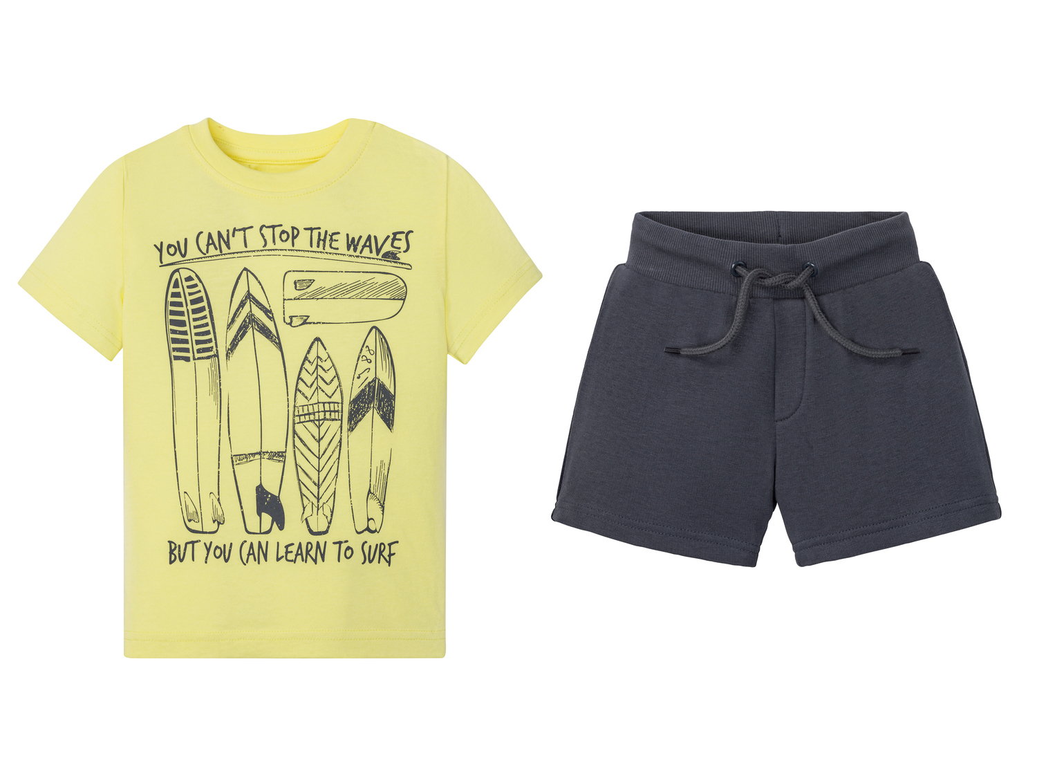 Completo t-shirt e pantaloncini da bambino Lupilu, prezzo 4.99 &#8364; 
Misure: ...