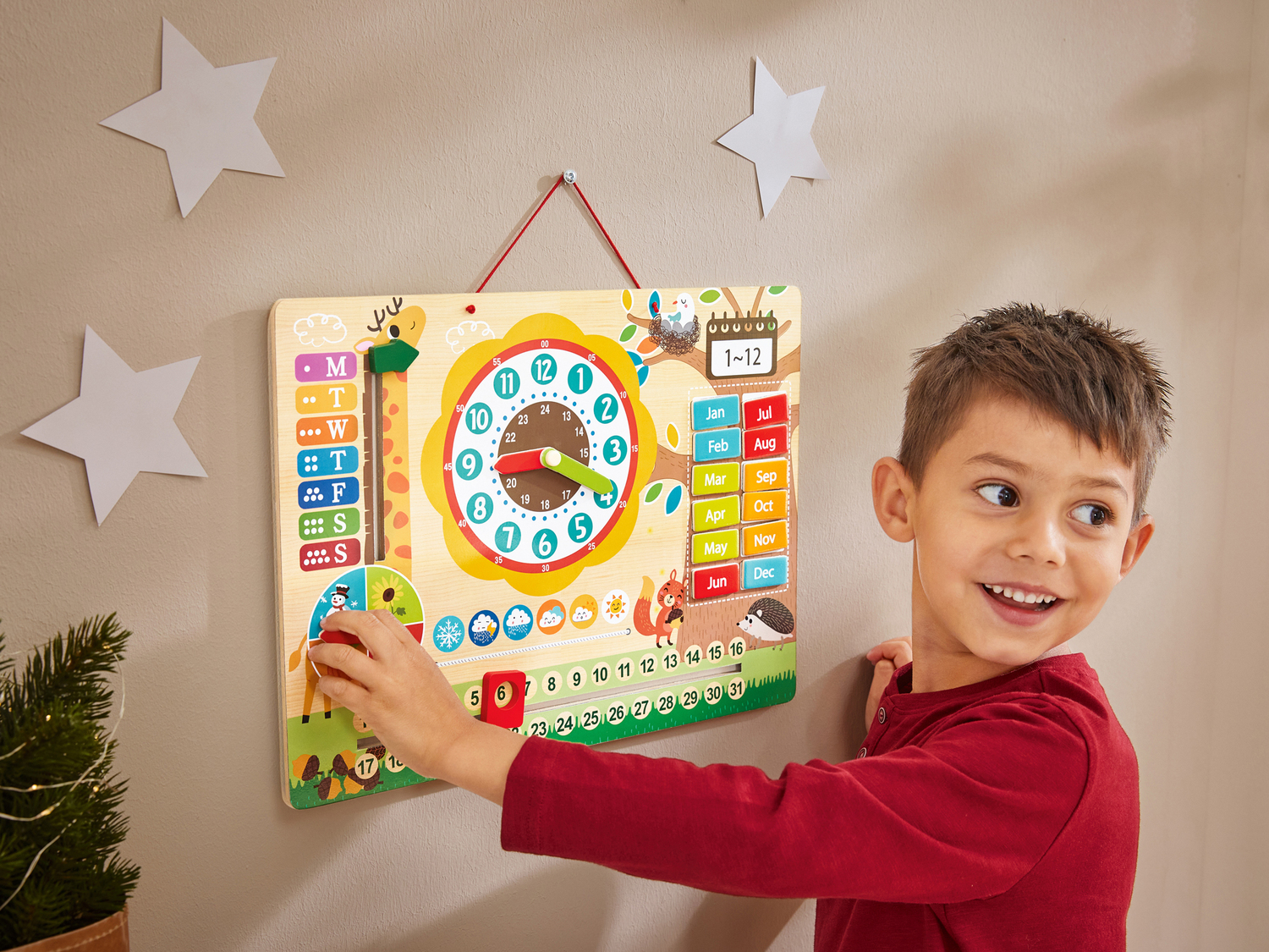 Calendario magnetico o computer in legno per bambini Playtive, prezzo 9.99 € 
- ...