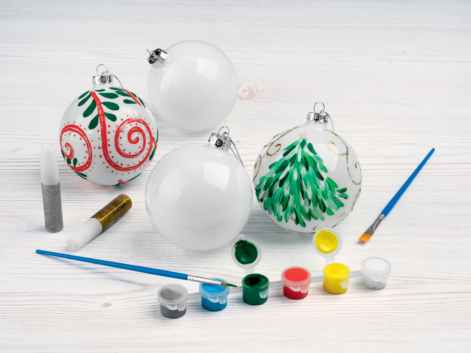 Set per dipingere le palline natalizie Crelando, prezzo 3.99 &#8364; 
- &Oslash; ...