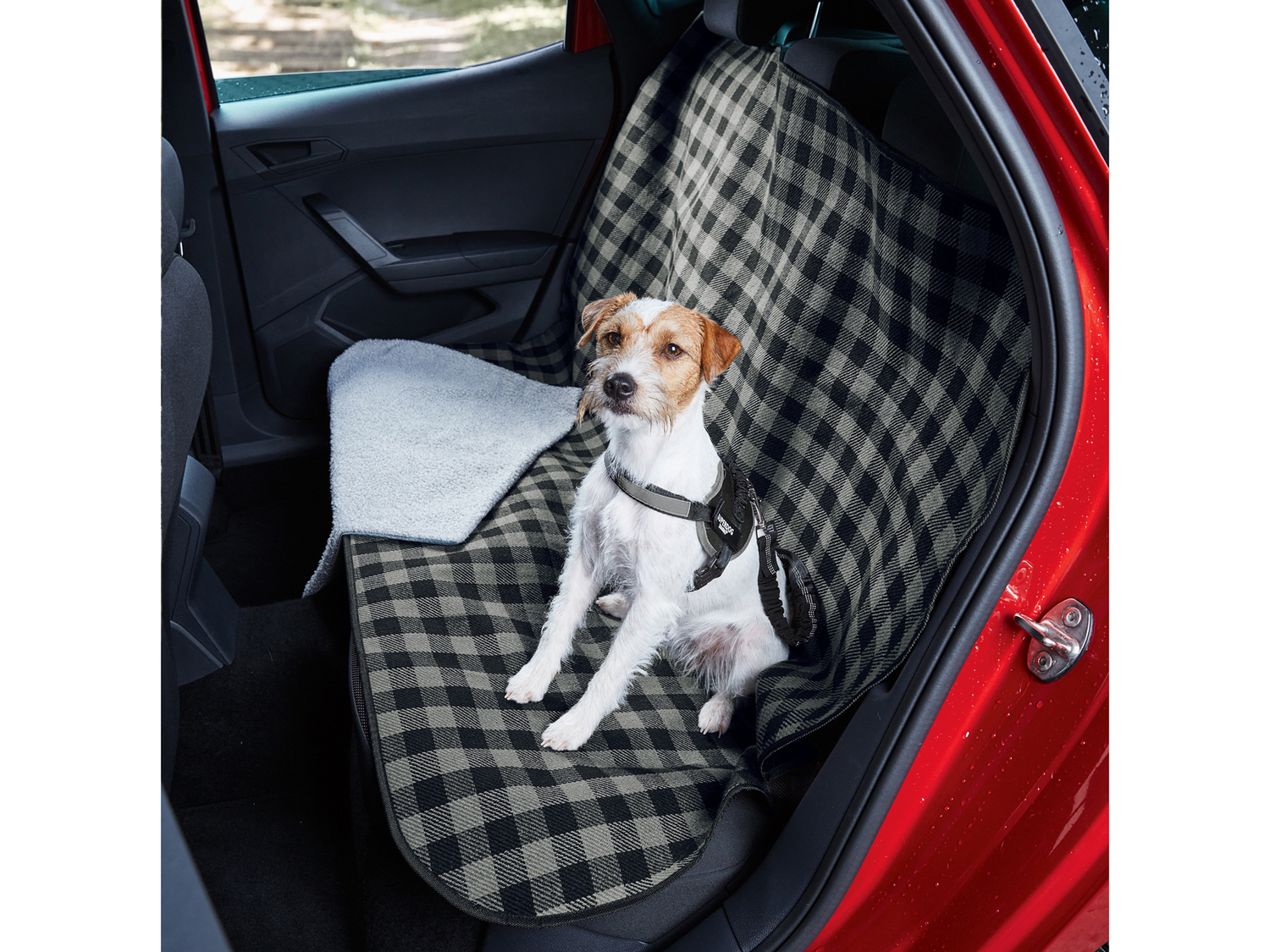 Telo auto o tappetino per cani Zoofari, prezzo 7.99 &#8364; 
Telo auto per cani
- ...