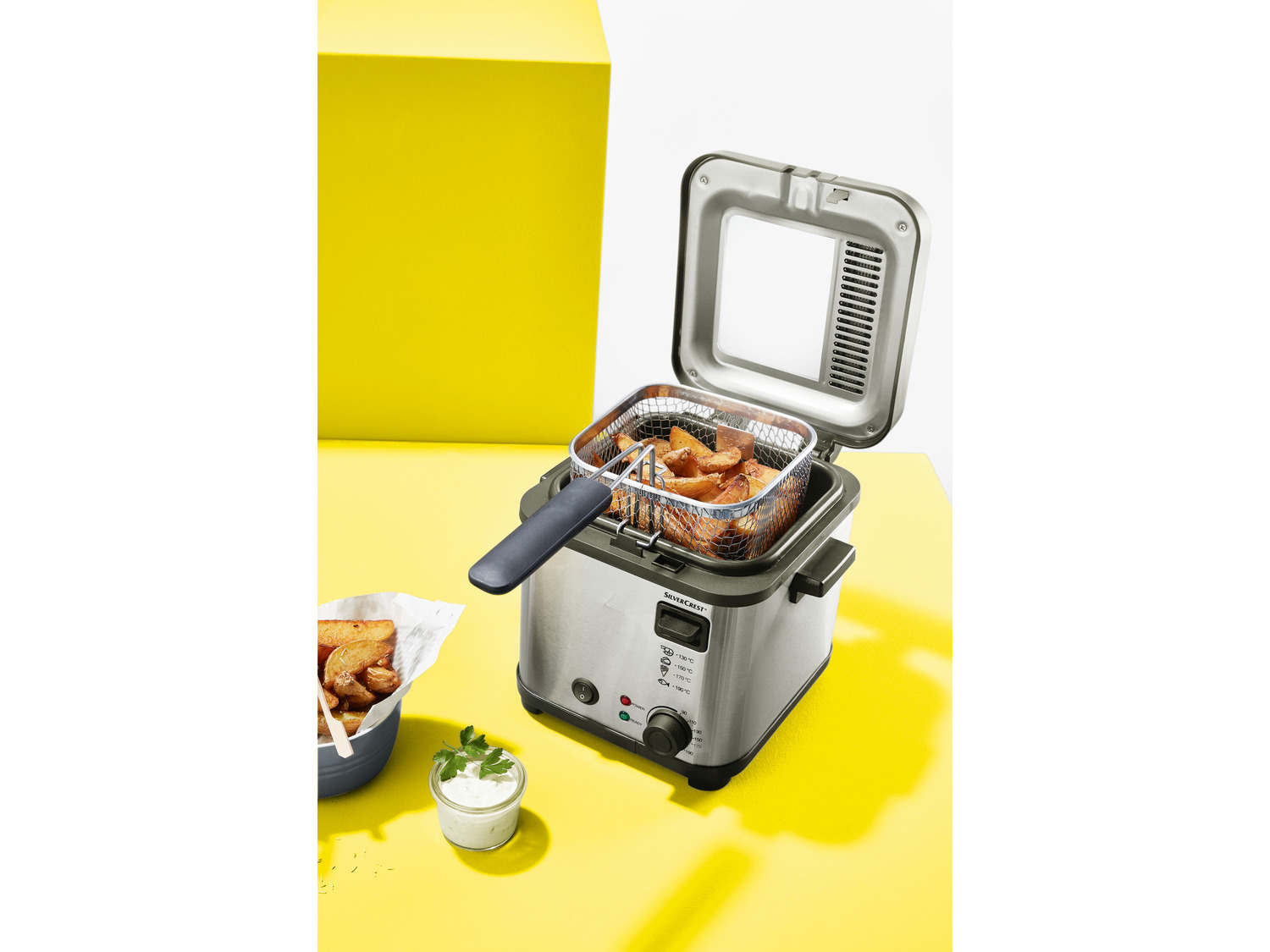 Mini friggitrice Silvercrest Kitchen Tools, prezzo 34.99 &#8364; 
- Temperatura ...